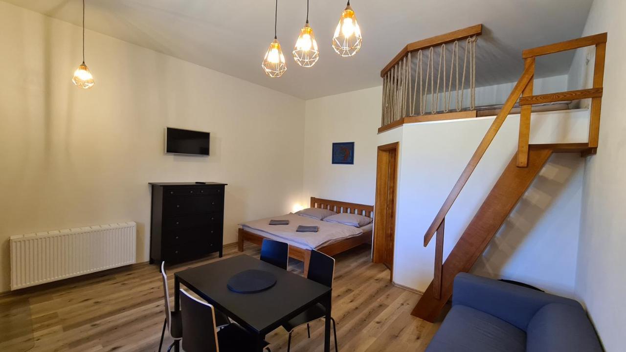 Apartmany Turold Микулов Экстерьер фото