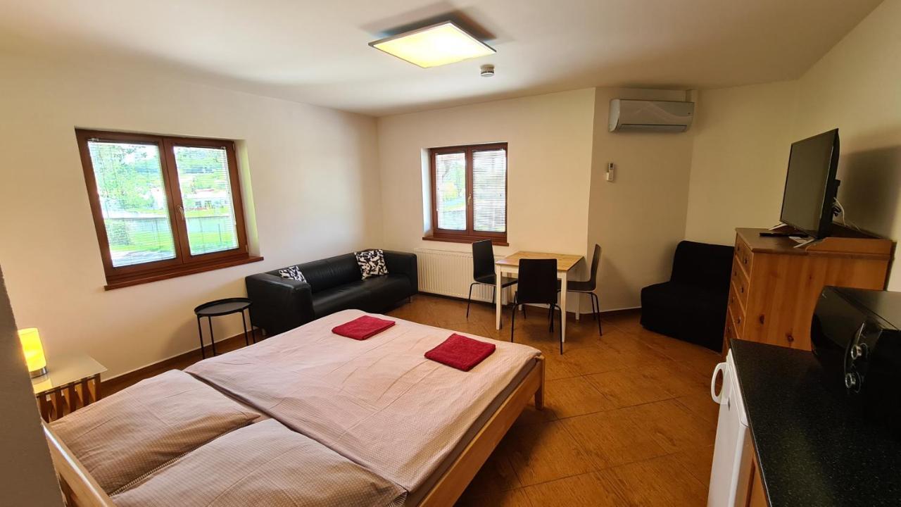 Apartmany Turold Микулов Экстерьер фото