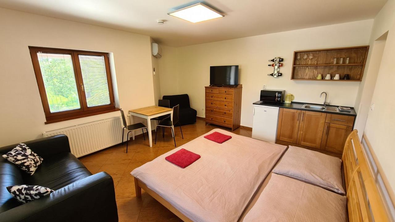 Apartmany Turold Микулов Экстерьер фото