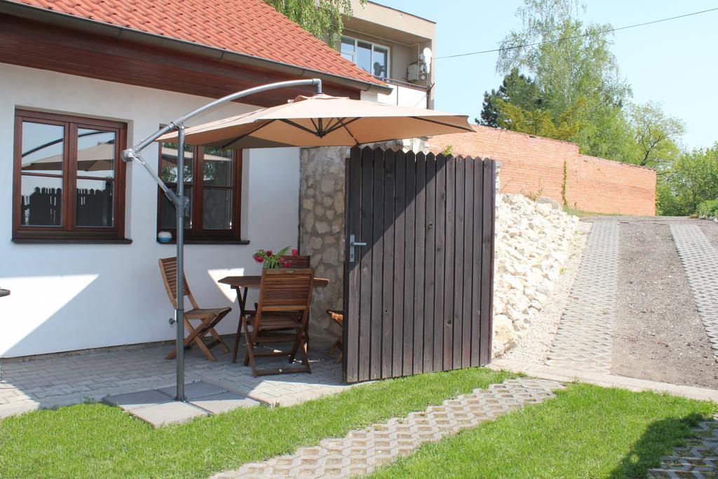 Apartmany Turold Микулов Номер фото