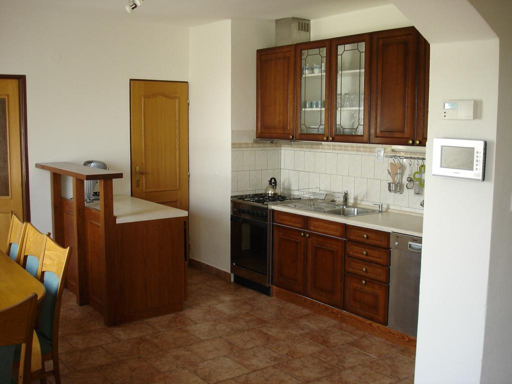 Apartmany Turold Микулов Экстерьер фото