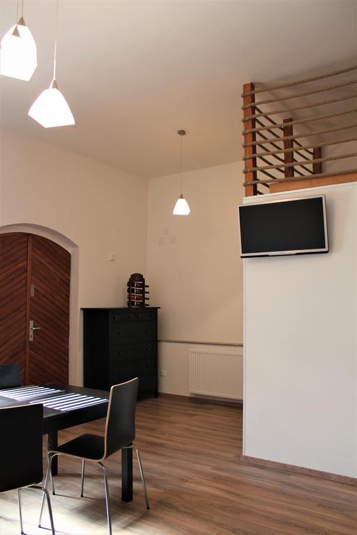Apartmany Turold Микулов Экстерьер фото