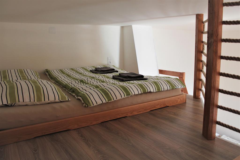 Apartmany Turold Микулов Экстерьер фото