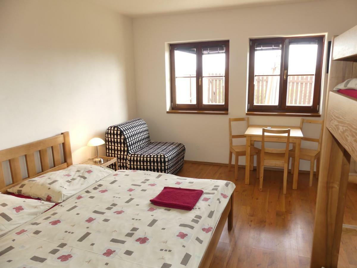 Apartmany Turold Микулов Экстерьер фото