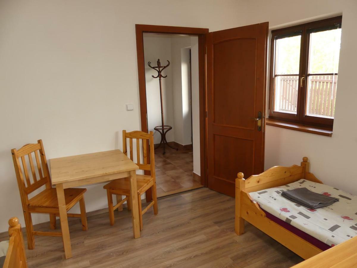 Apartmany Turold Микулов Экстерьер фото